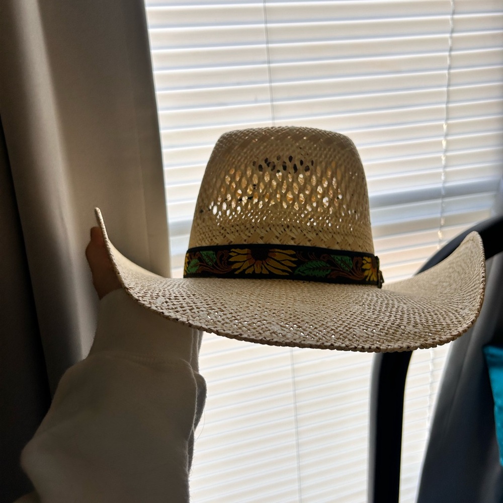 Twister Straw Sun Hat with Floral Band